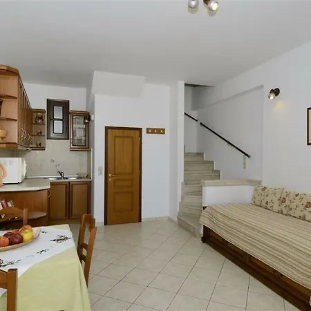 Achinos And Maisonettes *